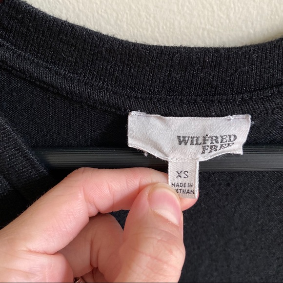 • SOLD • Aritzia Wilfred Free Remy Longsleeve - Picture 3 of 5